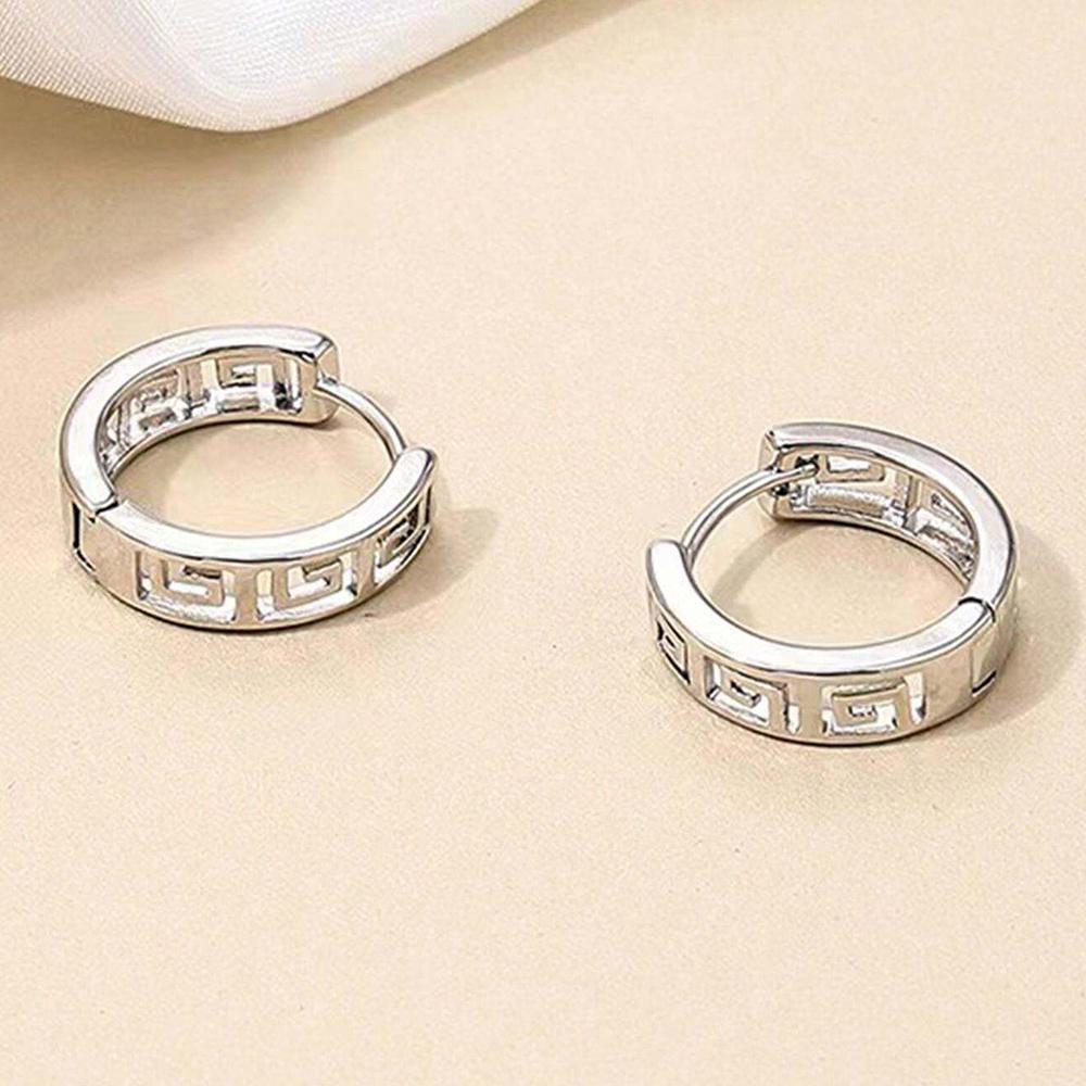 Gold Color Hallow Out Small Hoop Earrings For Women Silver Color Metal Special Cut Out Geometric Pattern Women Earrings Jewelry