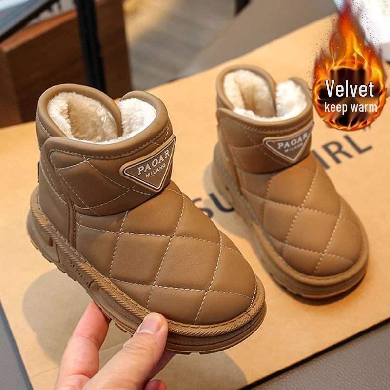 

2025 Boys Waterproof Non-Slip Snow Boots: All-Season Leather with Fur, Cotton Lining, and Extra Warmth Size 26, Inner 16cm