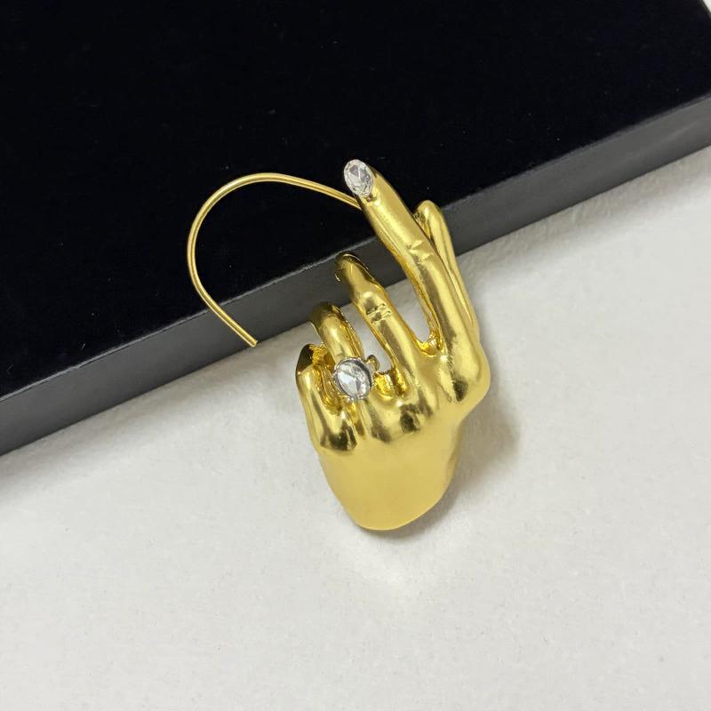 Fashion Retro Unique Palm Gesture Ear Hook Earrings Trendy Light Luxury High-End Feel No Ear Holes Earrings Jewelry Accessories