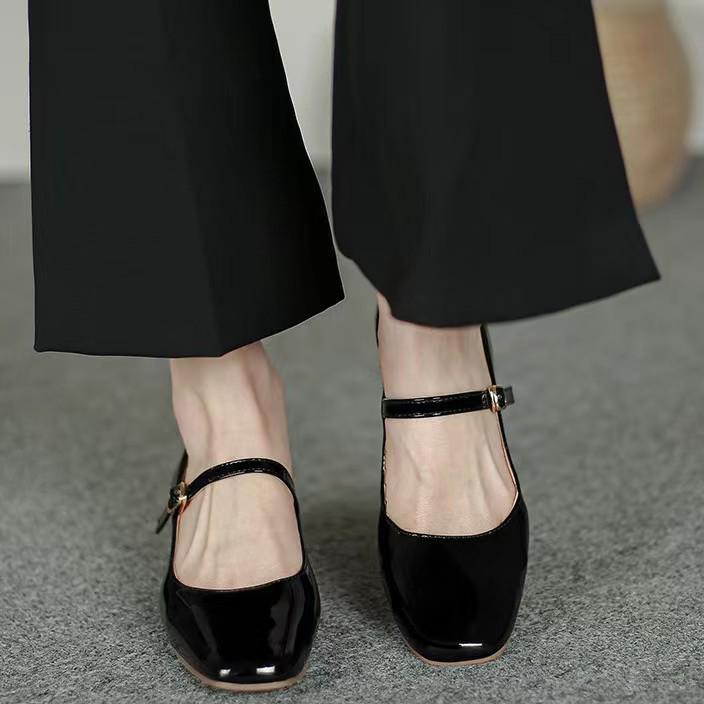 Plus Size Retro Chunky Heel Mary Jane Shoes - Summer Fashion Women's Mid-Heel Square Toe