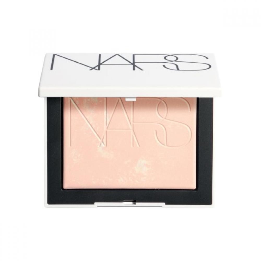 Nars Light Reflecting Prismatic Powder Pressed