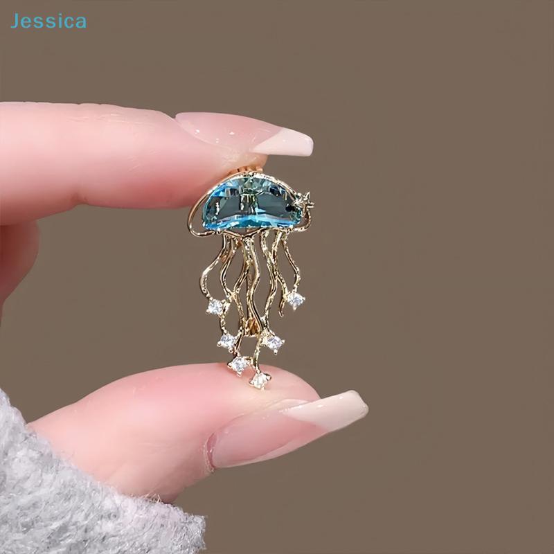 Gold-Plated Jellyfish Brooch Pin - Blue CrystalDecorative Lapel Pin for Women's Coat Dress Accessory