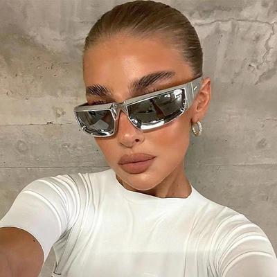 Brillen en accessoires – Zonnebrillen