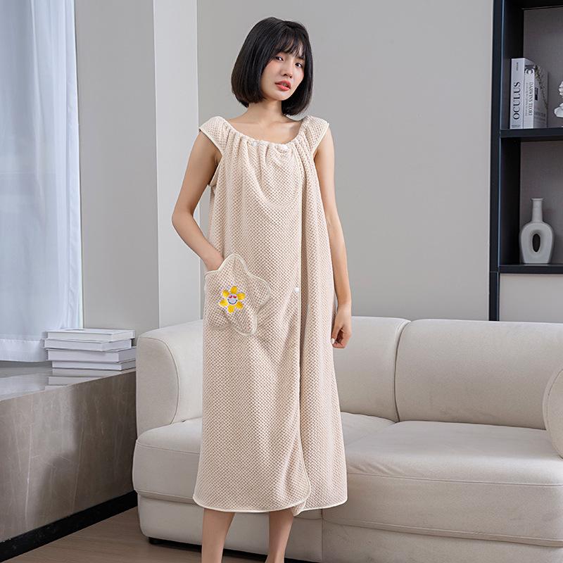 2023 Royal-Style Coral Fleece Bath Skirt: Absorbent, Non-Shedding, Soft, and Fashionable.