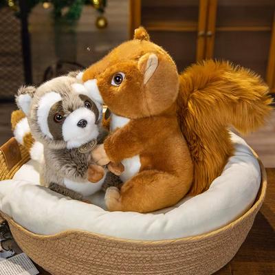 Yeni Sevimli Simülasyon Hayvan Parkı Peluş Oyuncaklar Rakun Bebekler Sincap Bebekler Kanepe Ev Süsü Dekorasyon Çocuklar Kızlar Doğum Günü Hediyeleri