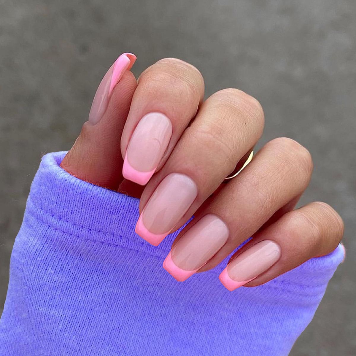 

Minimalist Pink French Edge Wearable Nail Art Tips - Stick-On False Nails