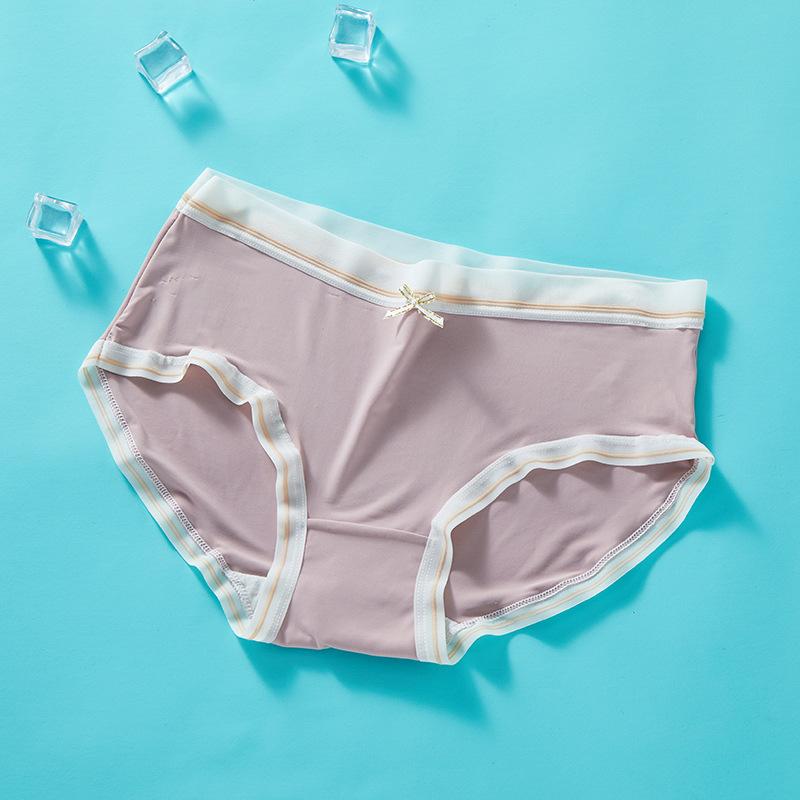 

Female Summer Ultra Thin Ice Silk No Trace Fast Dry Breathable Mid Waist Triangle Briefs XL