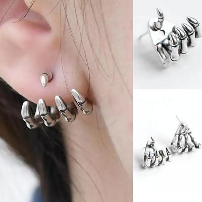Creative Gothic Punk Skull Hand Skeleton Stud Earring for Men Women Silver Color Halloween Fashion Jewelry Accessories Wholesale