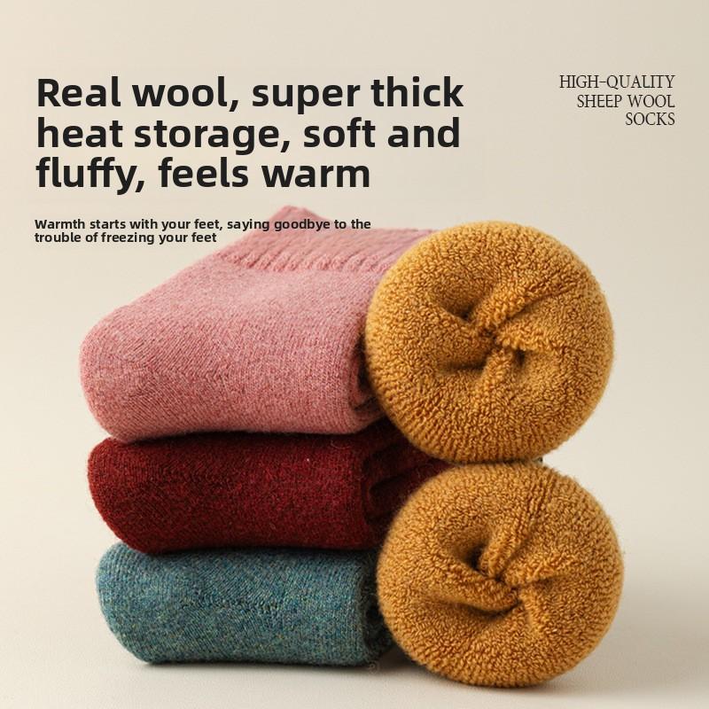 4 Pairs of Female Terry Winter Heating In The Ultra Thick Soft Waxy Held On Wool Tube Socks