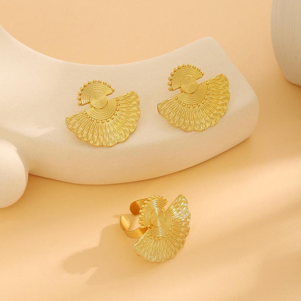 Exaggerated Geometric Metal Earrings: Irregular Fan-Shaped & Round Hollow Design (2-Piece Set)