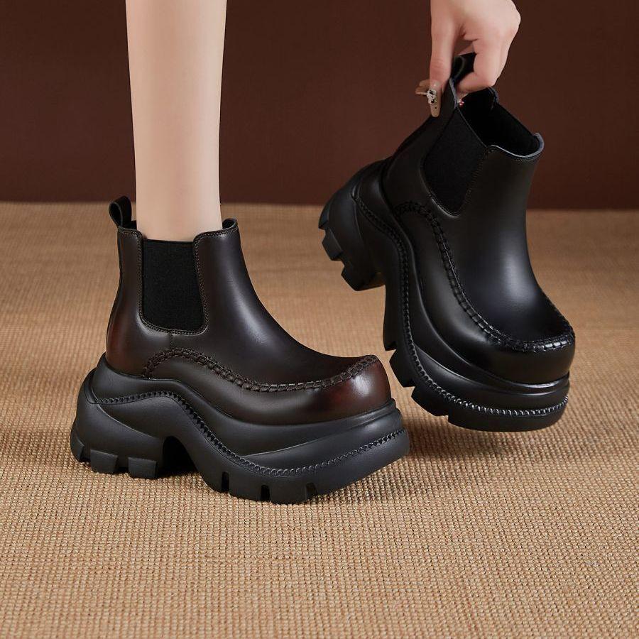Huge Good-looking Chelsea Short Boots Women's 2025 New Spring and Autumn Single Boots Retro Thick-soled Cigarette Boots Heightening Martin Boots