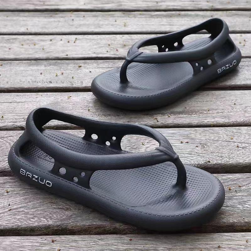 Fashion Flip Flops Men Sandal Non-slip Flip Flops Hollow Out Slippers Platform Women Shoes Summer House Couples Soft Men Slippers Flats