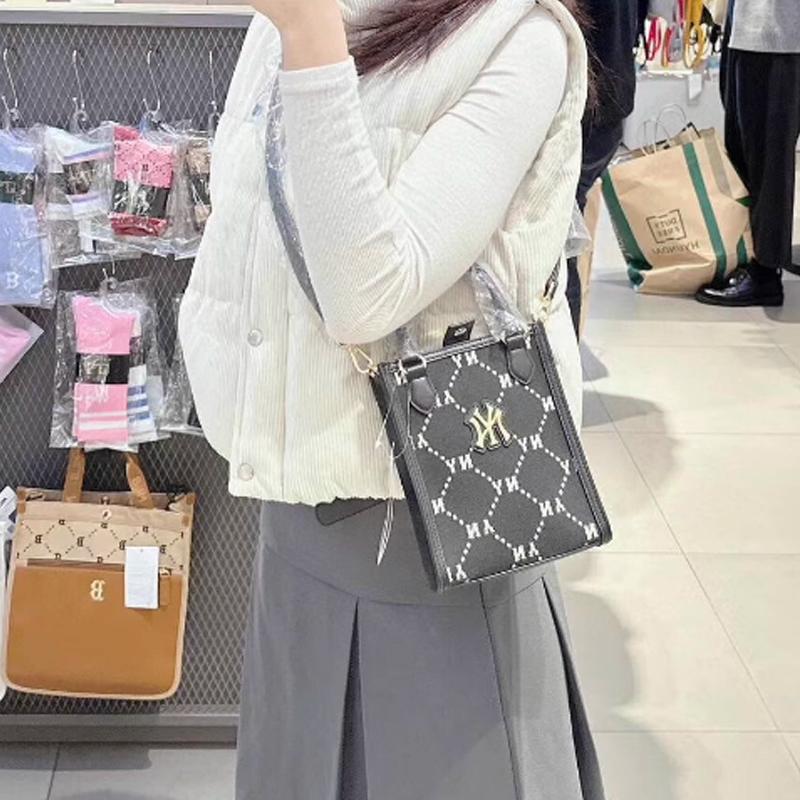 New MLB PVC Tote Bag Shopping Bag Shoulder Bag Crossbody Bag Handbag Mini Unisex Black Gold 7ACRMD34NGP001-50BKS