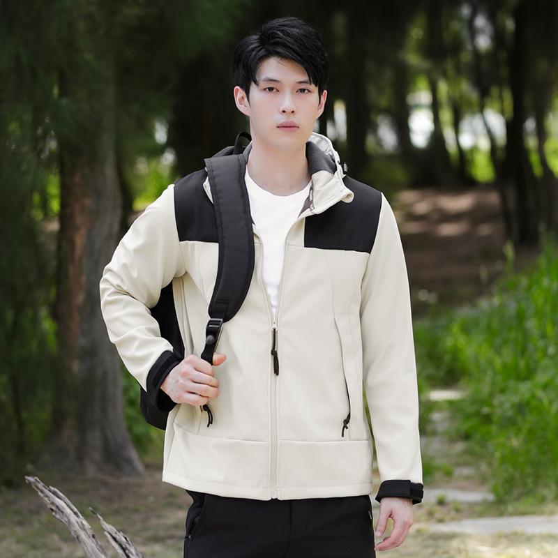 New Outdoor Jacket Men and Women Same Waterproof Couple Jacket Travel Mountaineering Suit Men and Women