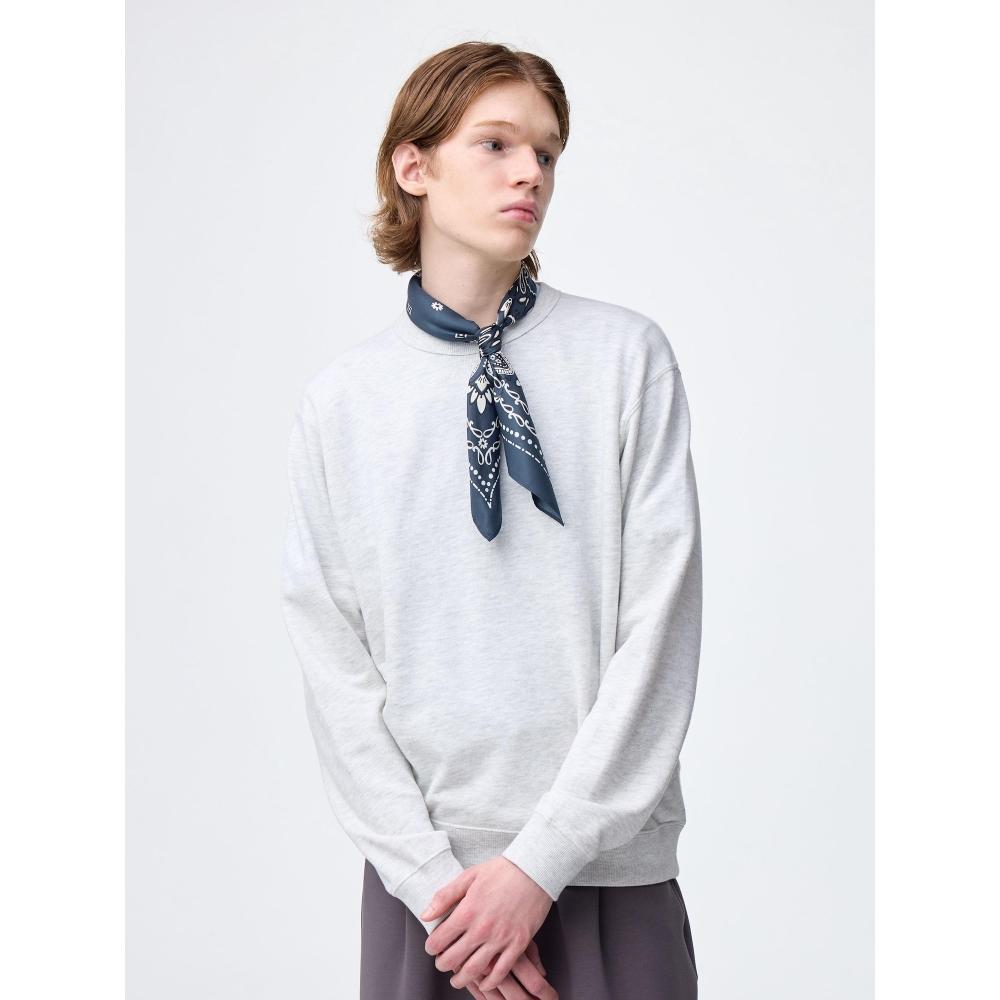 GU by Uniqlo Paisley Scarf