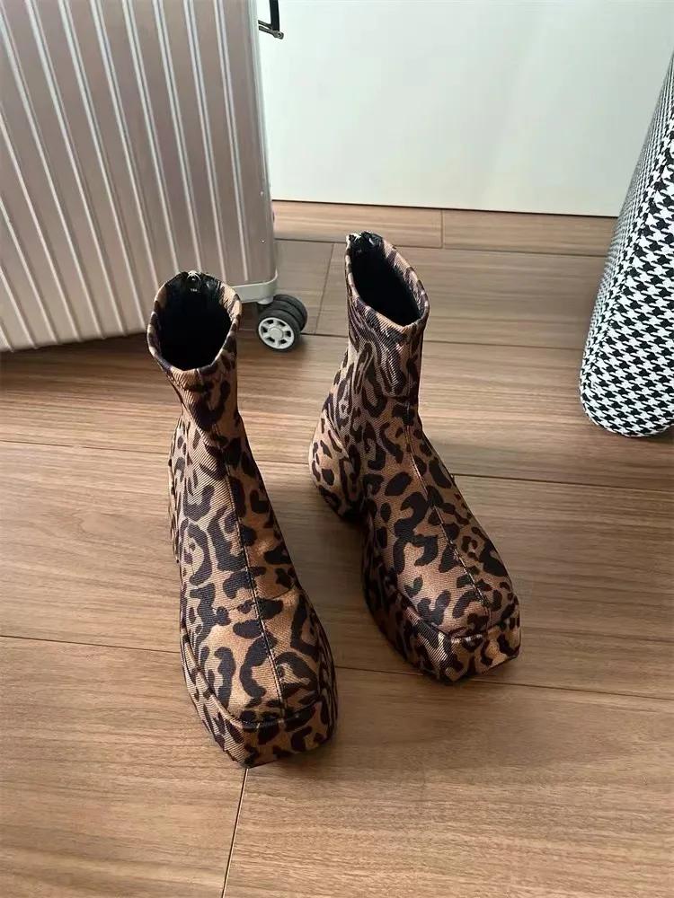 2024 Winter Height Increase 9cm Leopard Pattern Back Zipper Square Head Thick Bottom Shoes Women Retro Versatile Botas Mujer