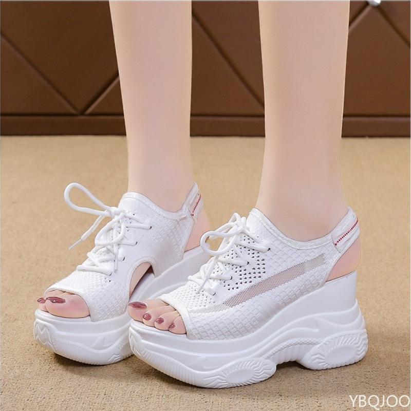 

Женские летние кроссовки сандалии с вырезами на шнуровке тканевые сандалии уличная женская обувь танкетка с открытым носком женская обувь zapatos 42 белый