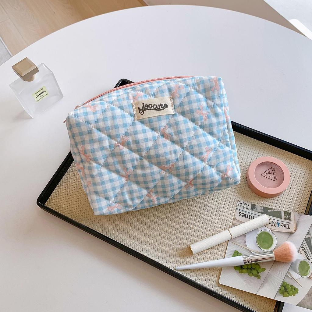 Korean-Style Plaid Bow Makeup and Skincare Bag: Large Capacity, Portable, Simple Design for Women