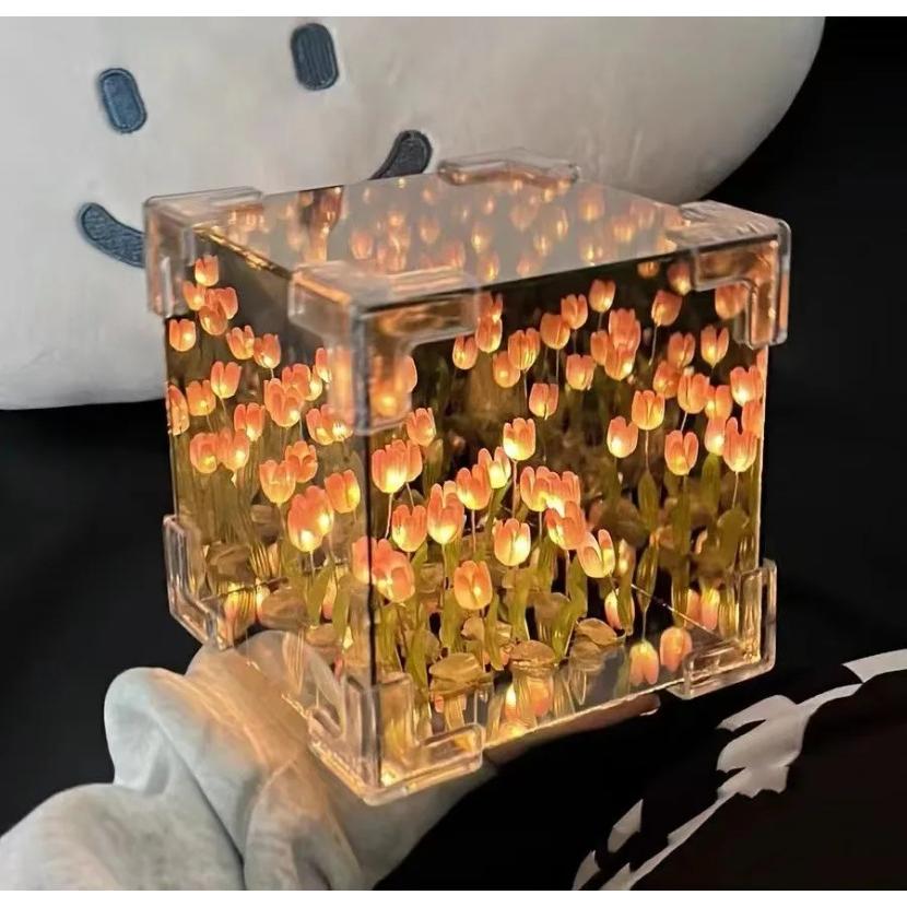 

Creative Diy Tulip Flower Sea Cube Three-Dimensional Small Night Lamp Material Package for Girlfriend Couple Girlfriends. Gold