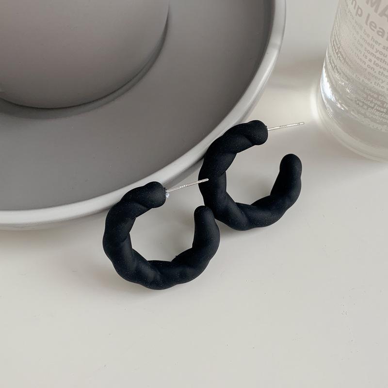 New European & American 925 Twisted C-Shaped Geometric Stud Earrings in Candy Color Acrylic for Women