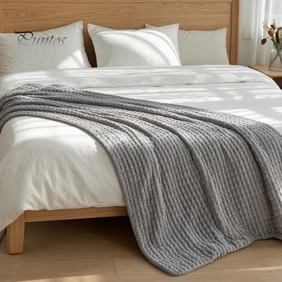 Thermal Insulation Blanket for Autumn Waffle Textured Fleece Throw Blanket, Solid Color Milk Flannel Grid Cut Warm Plush Couch Soft Cozy Bed