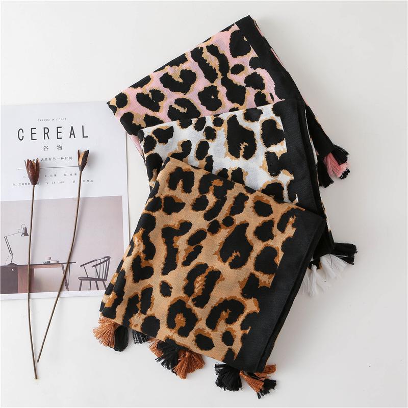 New Fashion  Lovely Pink Sexy Leopard Dot Tassel Viscose Shawl Scarf Lady High Quality Pashmina Stole Bufandas Muslim Hijab