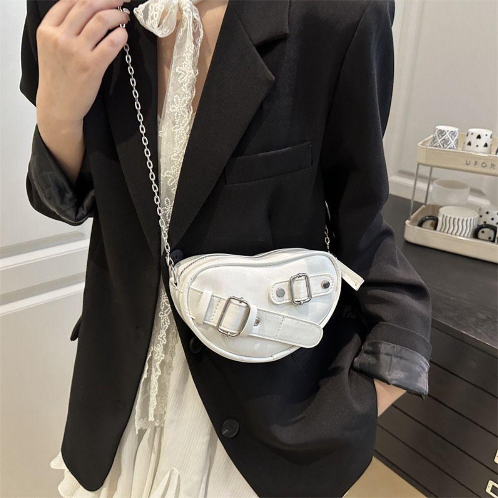 Designer Heart Shoulder Bag Y2k PU Leather Bag Trendy Heart Cross Bag  for Ladies/Girls