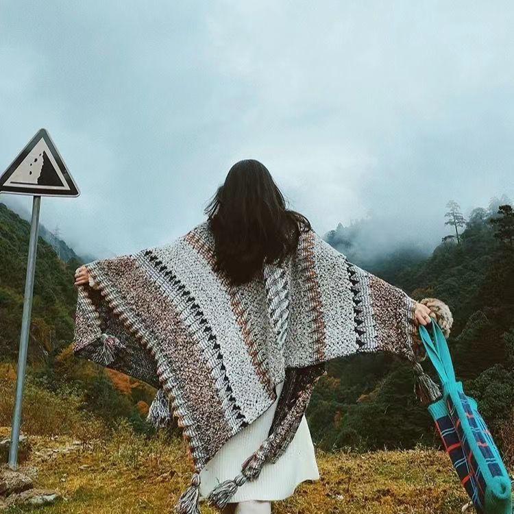 Ethnic Shawl Cape for Travel - Women's Tibetan, Xinjiang, Qinghai, Yunnan Cloak Scarf 