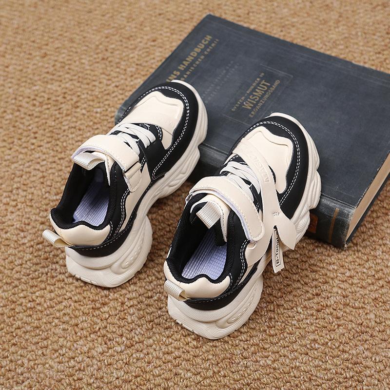 

Обувь для мальчиков и девочек 2025 осень и зима новая бархатная детская обувь для папы обувь для мальчиков две хлопковые туфли спортивная обувь 37 yards inner length 23cm бежевый