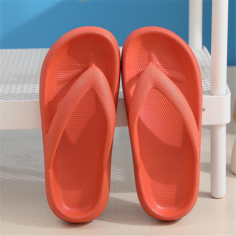 Non-Slip Outdoor Summer Flip-Flops for Couples, Soft-Soled Casual Sandals, Large-Size Thick-Soled Shoes