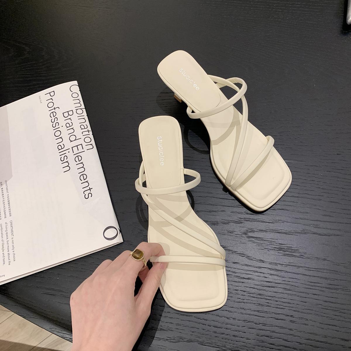 

Sheepskin version French thin strap square head thin high heel cool slippers female summer new fairy wind open toe Roman sandals female 34