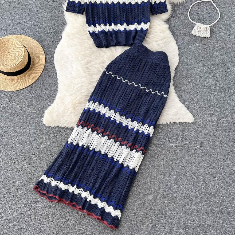 Women's Autumn Two-Piece Suit Short-Sleeved Knitted Sweater Top High-Waisted Slim Bag Hips Long Skirt