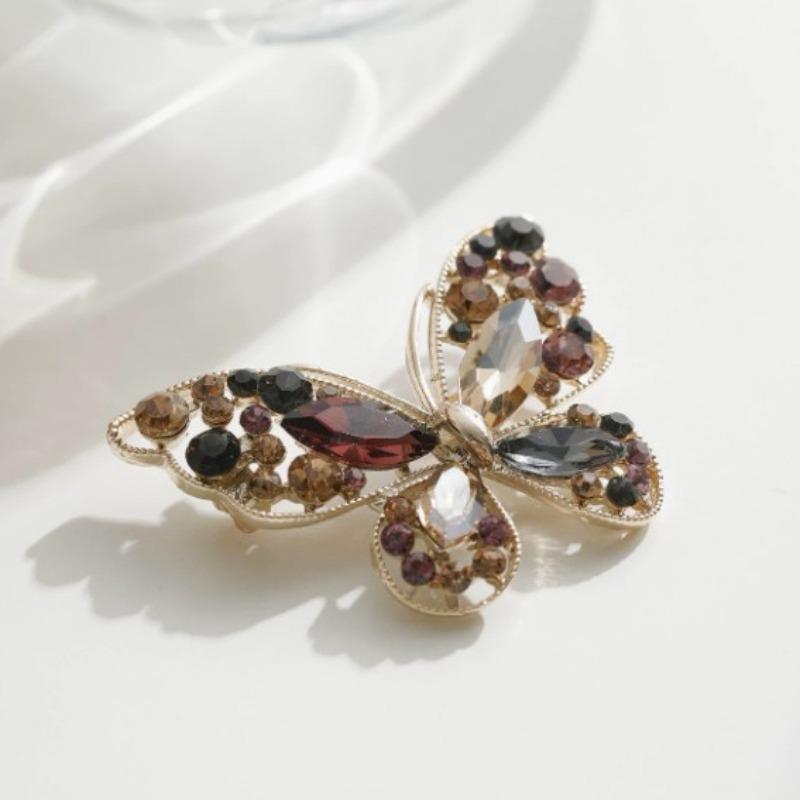 Beautiful Hollowed-Out Rhinestone Butterfly Brooch Ladies Unisex Crystal Lnsect Pin Event Party Office Gift
