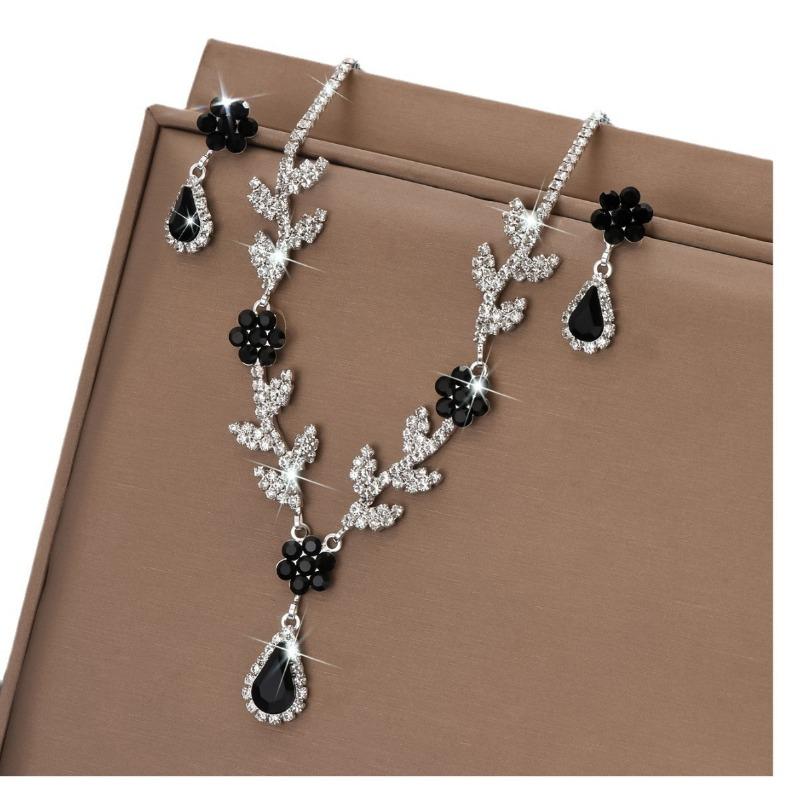 BLINGBAY Damen-Schmuckset, süß, romantisch, für Hochzeiten, trendige Accessoires, lässig, Strasssteine, elegantes Halsketten-/Ohrring-Set, Blumenschmuck für Damen, Geschenk