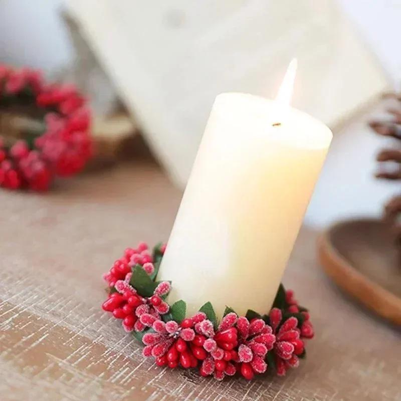 Christmas Candle Garland Simulated Berry Xmas Wreath Candle Holder Mini Candle Ring for Wedding Party Living Room Dining Table