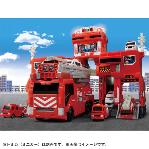 TAKARA TOMY "Tomica Transformation Dispatch! Big Fire & Command Station" Mini Car Car Toy for Boys Ages 3 and Up Passes Toy Safety Standards ST Mark C