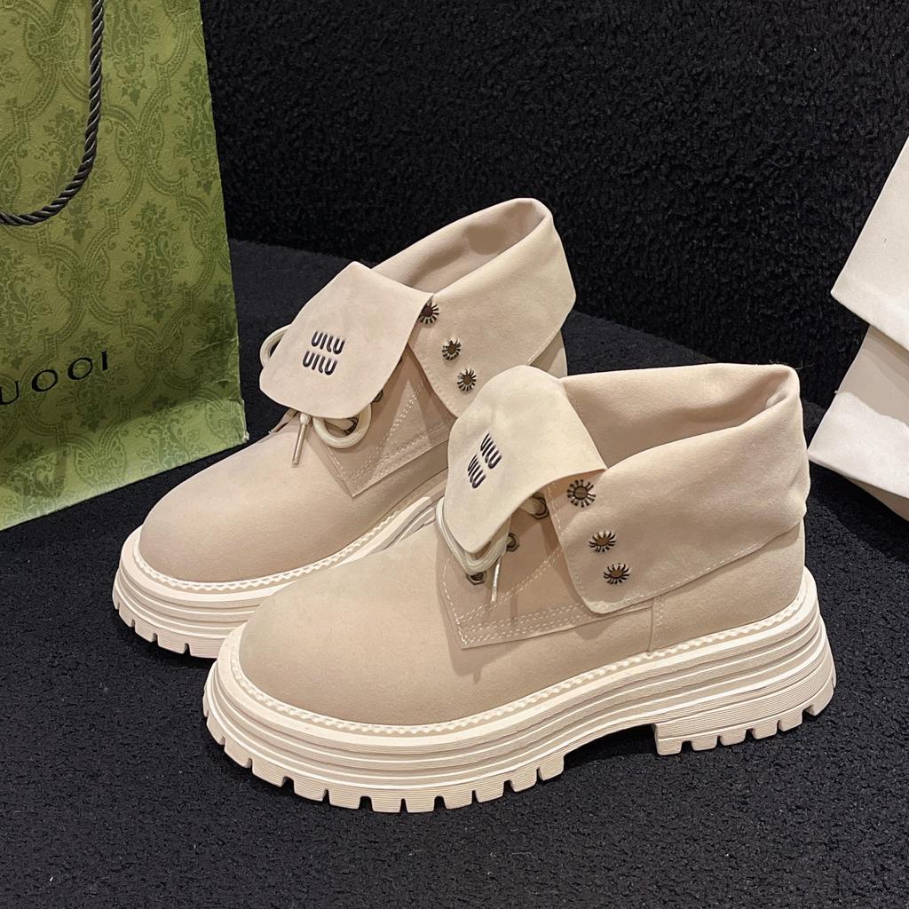 Large Size Women's Shoes 41 To 43 Yards Wide Fat Feet Martin Boots Women Flip Two Wear Motorcycle Boots Retro Casual Big Yellow Boots 42