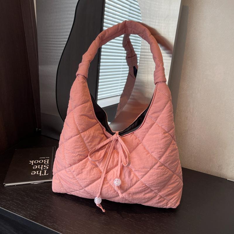 Casual Fashion Rhombus Embroidered Thread Shoulder Bag Simple Commuter Bag Retro Large Capacity Tote Bag Women'S Bag