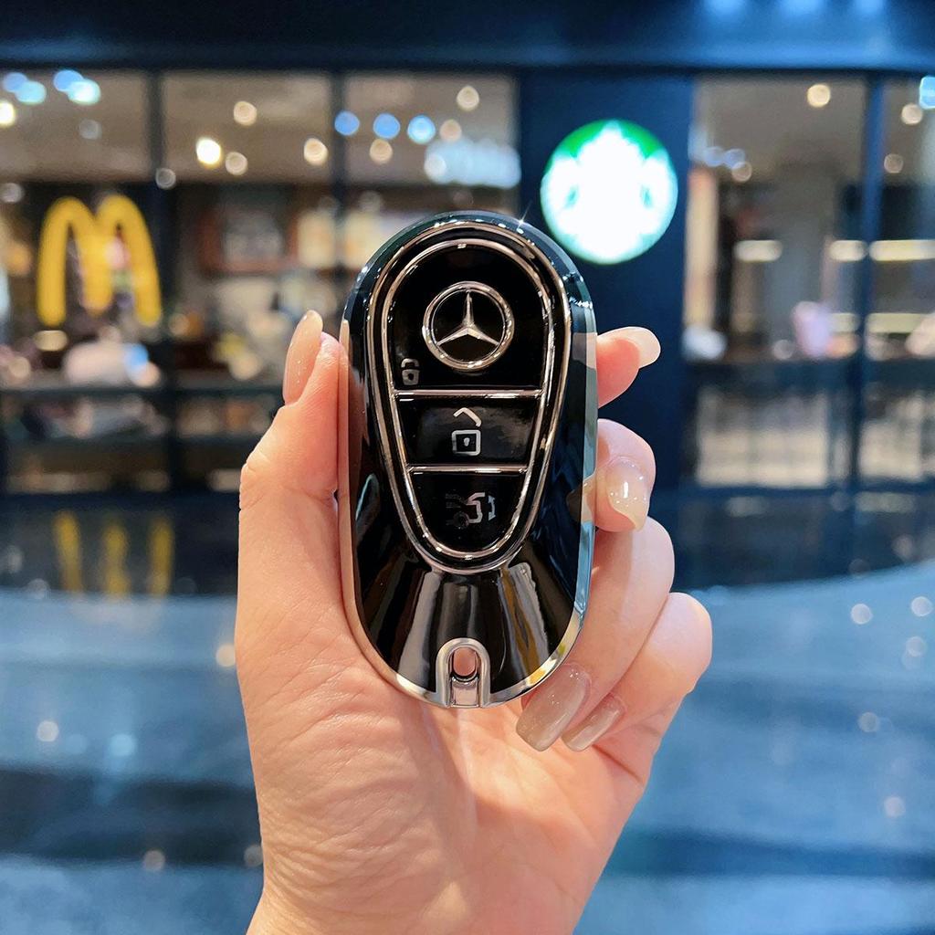 Etui na kluczyk Mercedes do modeli Klasy C, Klasy E, GLC, Klasy S - Elegancki Damski Design