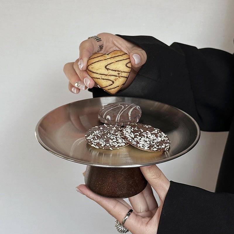 Retro Luxury Dessert Tray Exquisite Walnut Wooden High Tea Snack Fruit Dish Wedding Party Dessert Decor Home Hotel Supplies
