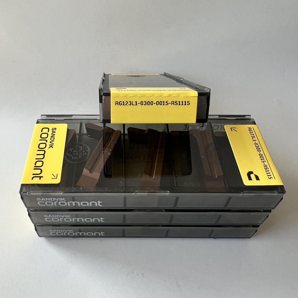 SANDVIK / RG123L1-0300-0015-RS 1115 / Original Swedish hard alloy blade 5 Pcs