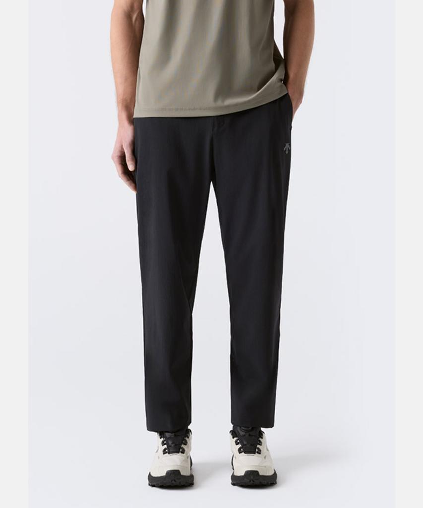DESCENTE Dualis Hook-Type Air Stretch Slacks Black Sr221Dpt42