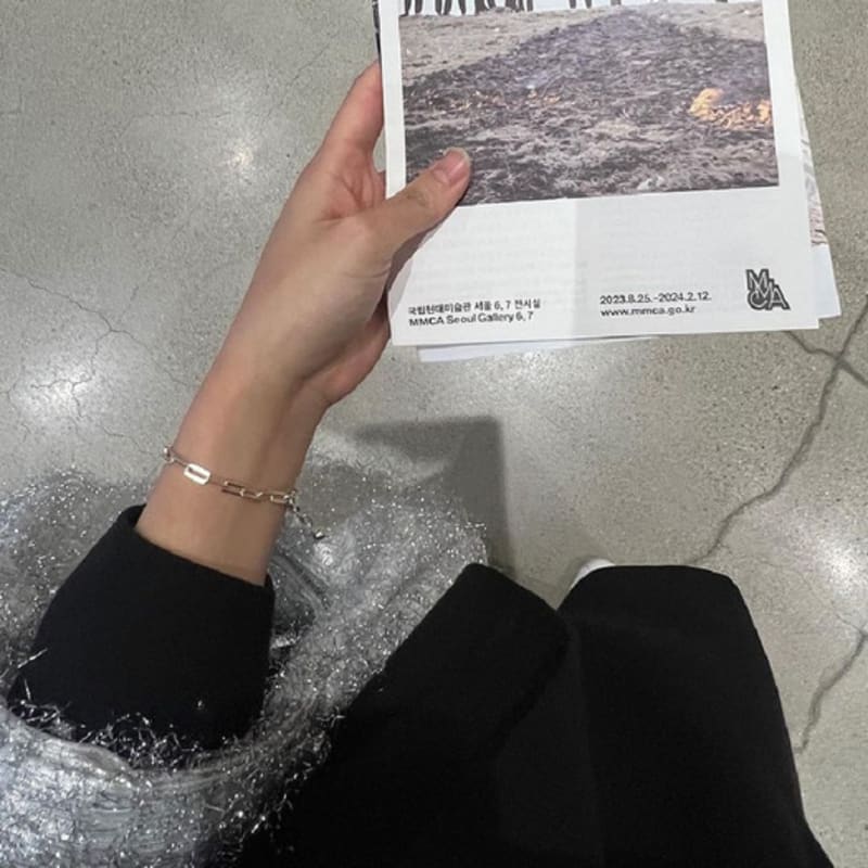 metamic Square Link Chain Bracelet