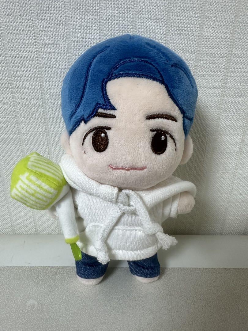 

[Б/У] Плюшевая игрушка NCTCCOMAZ Geno