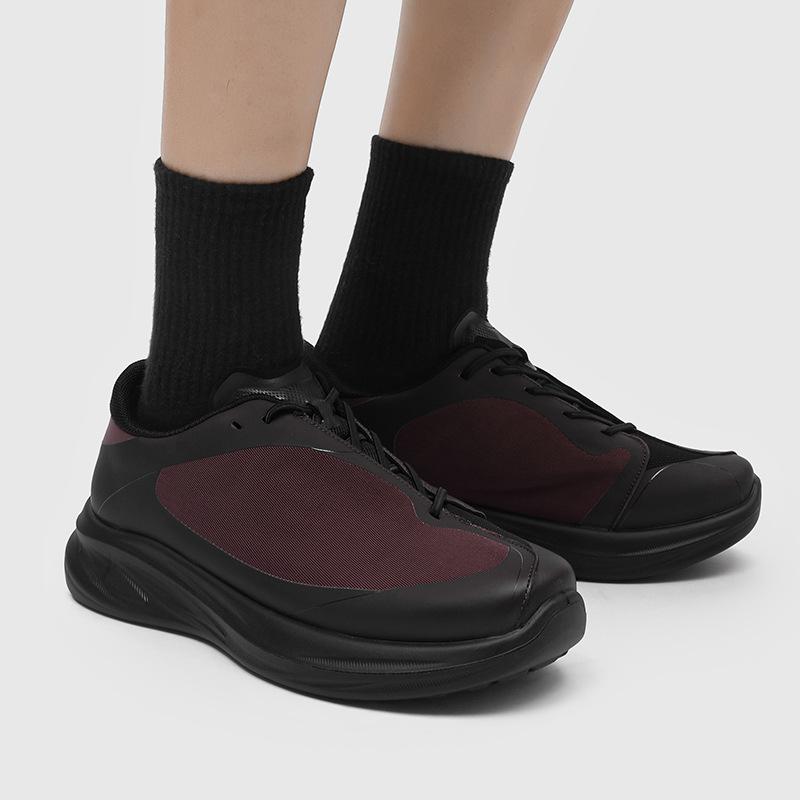 

Trend splicing 2025 men s outdoor hiking and leisure new soft-soled lightweight niche German training shoes 46 коричневий