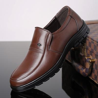 2025 Frühling und Herbst Neue Herren Leder Business Casual Lederschuhe Herren Mittleren Alters Papa Schuhe Rindsleder Schuhe 2019