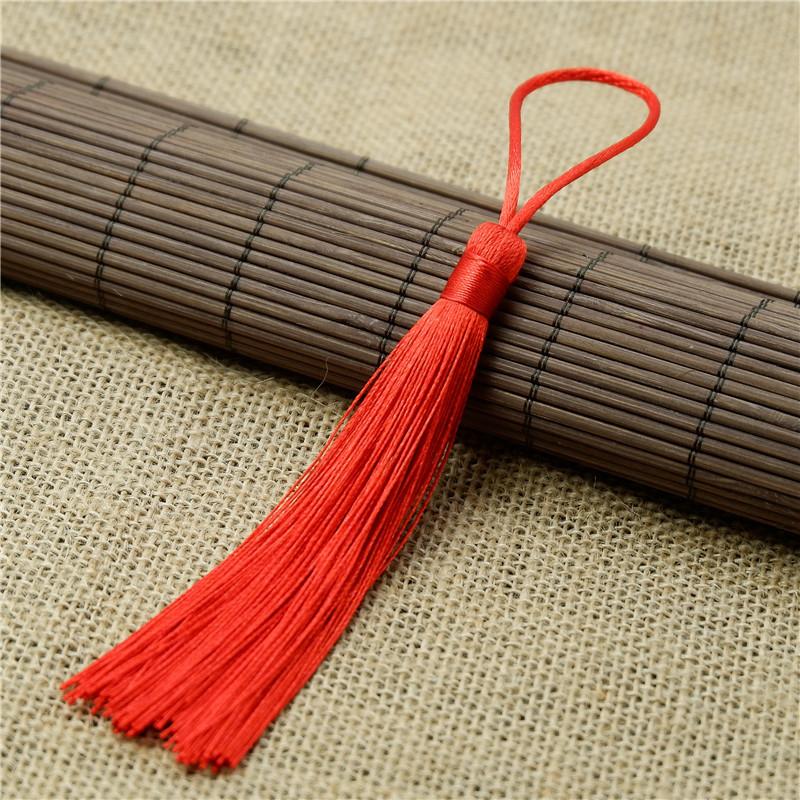 Malý závěsný hrot DIY ručně vyrobený s taškou dveřní závěs křížková výšivka 12 cm závěsný do auta hrot s třásněmi lze přizpůsobit