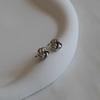 _JJ64 Silver Point Twist Mini Earrings
