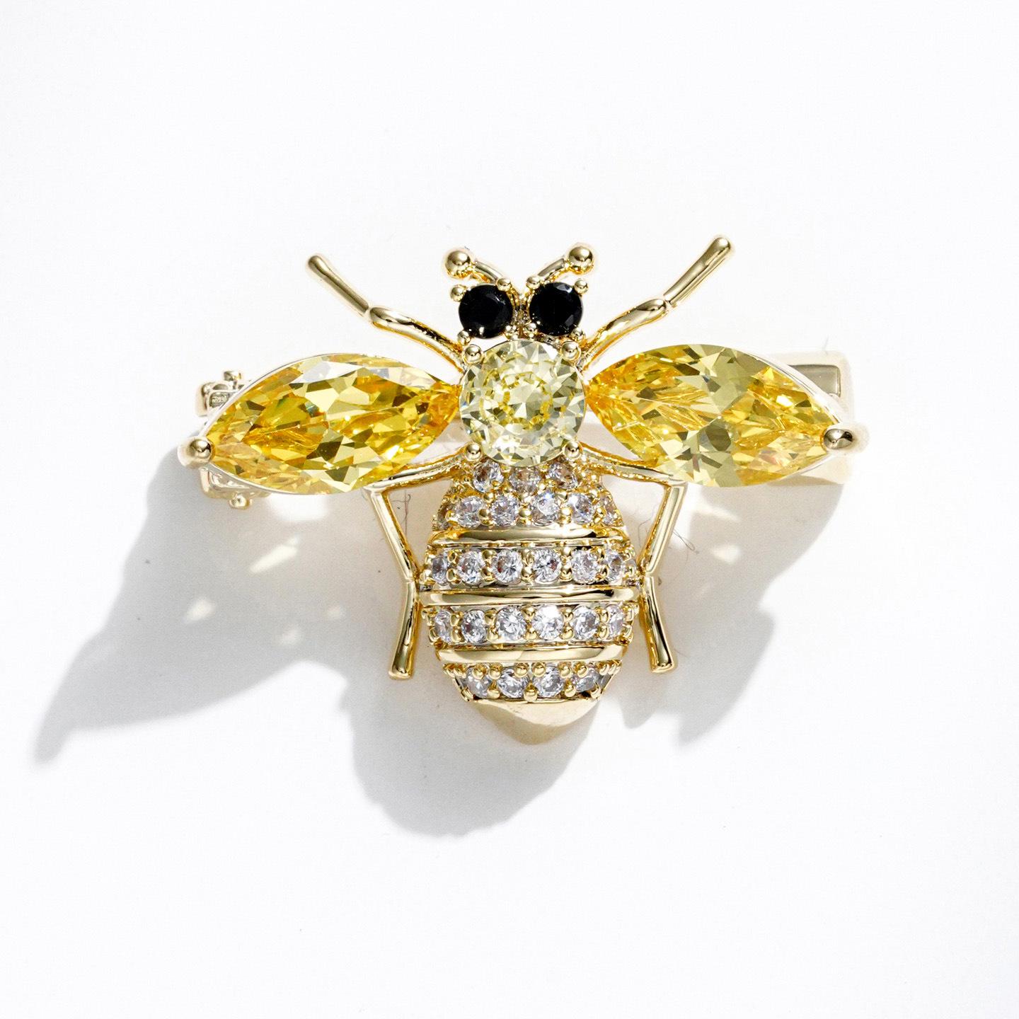 Elegant Copper Zircon Crystal Bee Brooch for Women s Cardigans