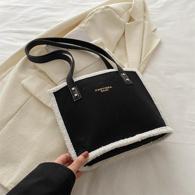 Chic Casual Shoulder Tote Bag For Women In Classic Colors With Durable Pu Material